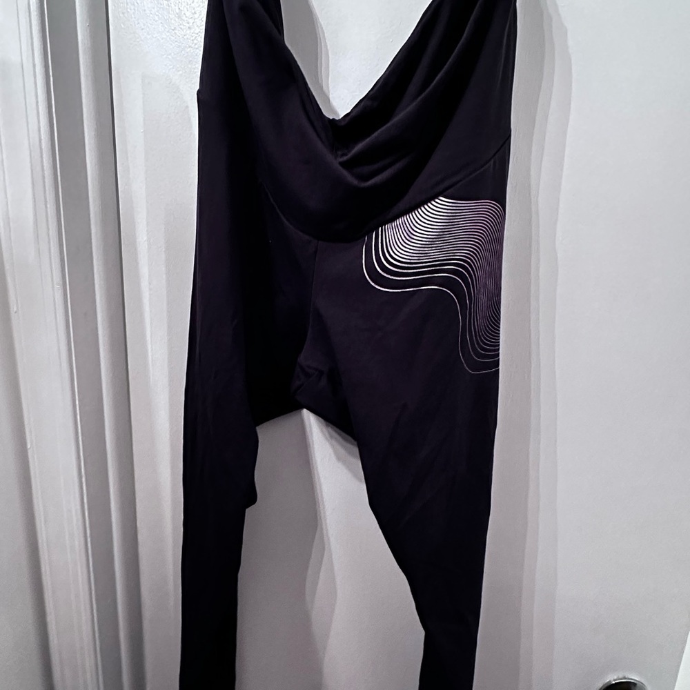 NWT Adidas Black Leggings withWave Design